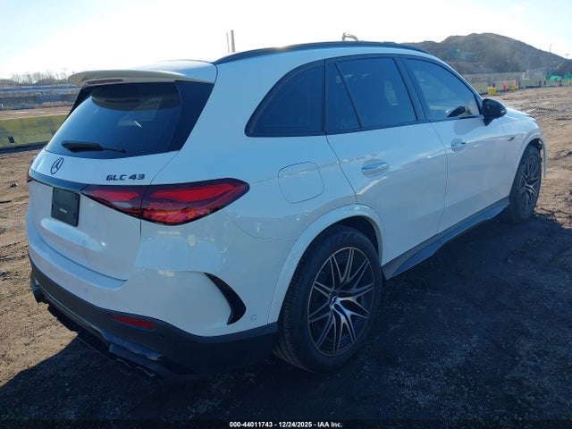 2024 MERCEDES-BENZ AMG GLC 43 W1NKM8HB0RF135810 Photo 3