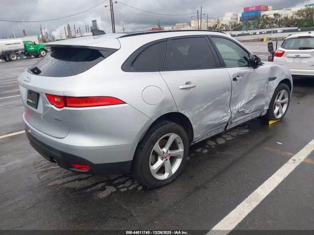 2020 JAGUAR F-PACE SADCJ2FX3LA630110 Photo 3