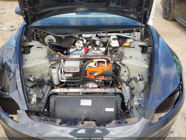 2025 Tesla Model 3 Long Range All-wheel Drive მანქანა იყიდება აუქციონზე, vin: 5YJ3E1EB0SF014046, აუქციონის ნომერი: 44011773