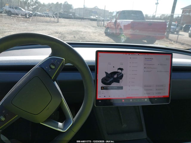 2025 Tesla Model 3 Long Range All-wheel Drive მანქანა იყიდება აუქციონზე, vin: 5YJ3E1EB0SF014046, აუქციონის ნომერი: 44011773