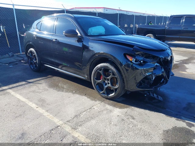 2024 ALFA ROMEO STELVIO ZASPAKBN2R7D72600