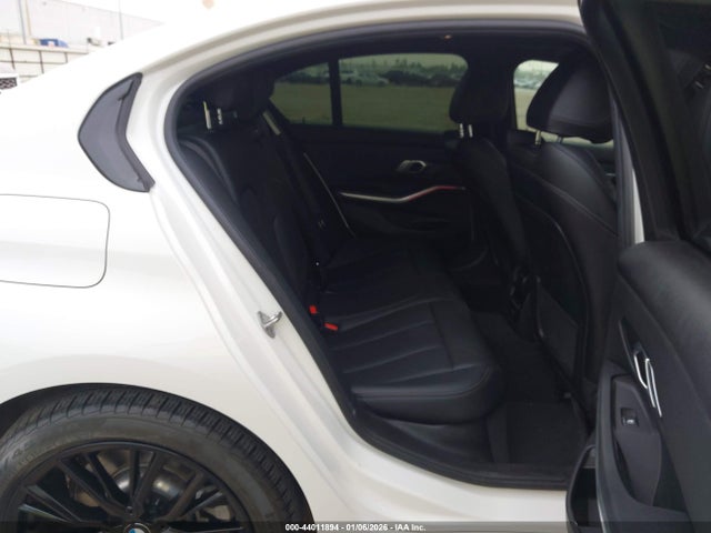 2023 BMW 330I 3MW69FF04P8D46494 Photo 7