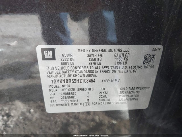 2017 CADILLAC XT5 1GYKNBRS5HZ108464 Photo 8