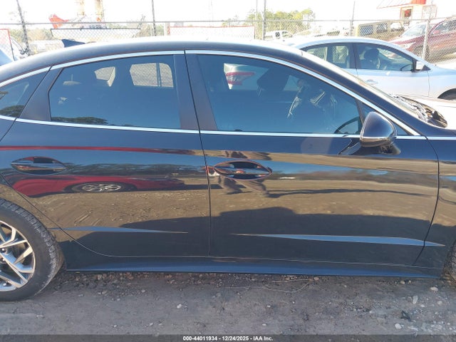 Hyundai SONATA SEL 2023 KMHL64JAXPA316130 Image 13