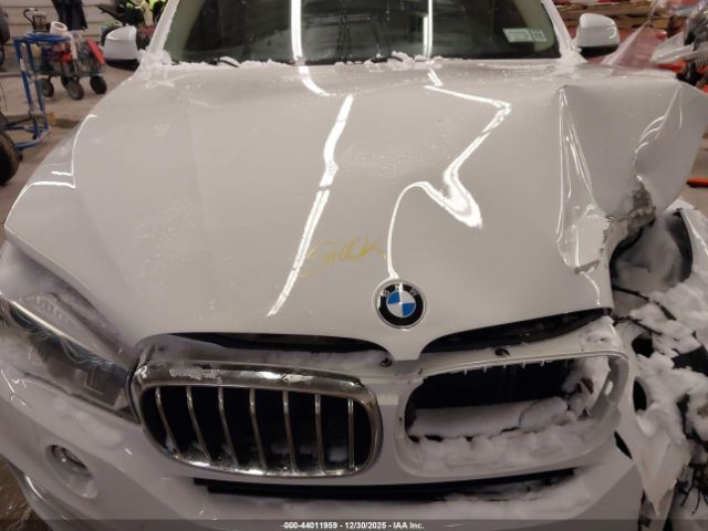 2016 BMW X5 5UXKR0C58G0P26347 Photo 9