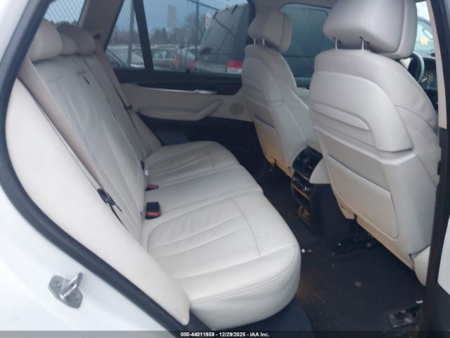 2016 BMW X5 5UXKR0C58G0P26347 Photo 7