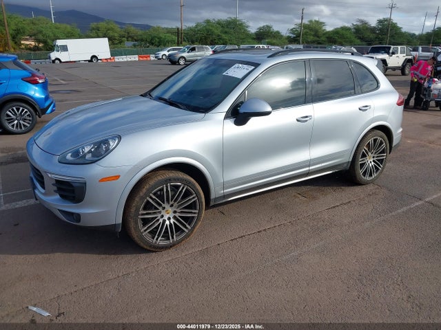 2017 PORSCHE CAYENNE WP1AA2A28HKA84614 Photo 1