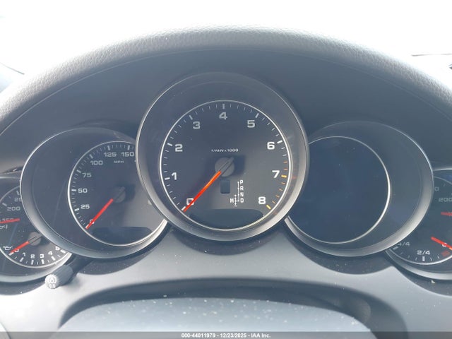 2017 PORSCHE CAYENNE WP1AA2A28HKA84614 Photo 6