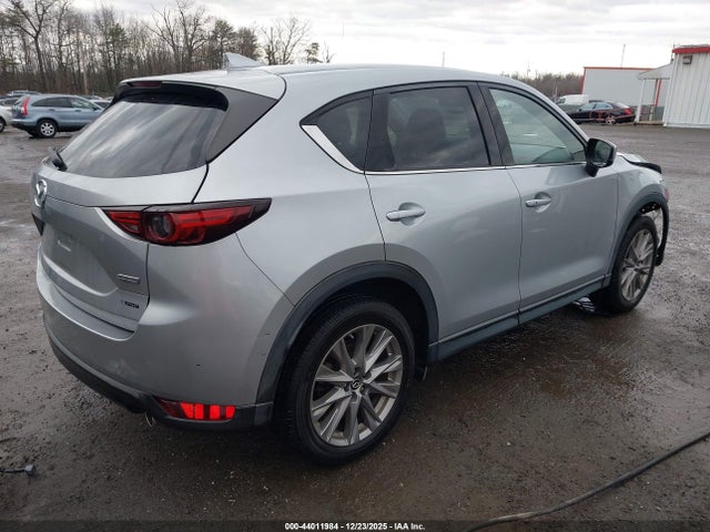 Продаж на аукціоні авто 2019 Mazda Cx-5 Grand Touring, vin: JM3KFBDMXK1548463, номер лоту: 44011984