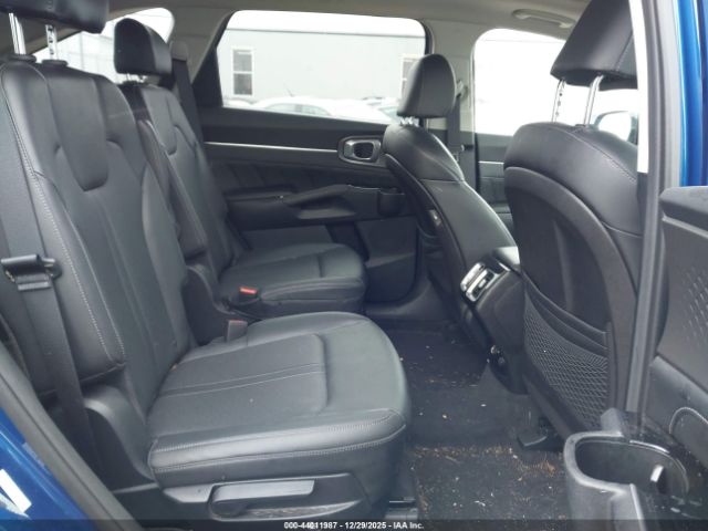 2022 KIA SORENTO 5XYRKDLF5NG121388 Photo 7
