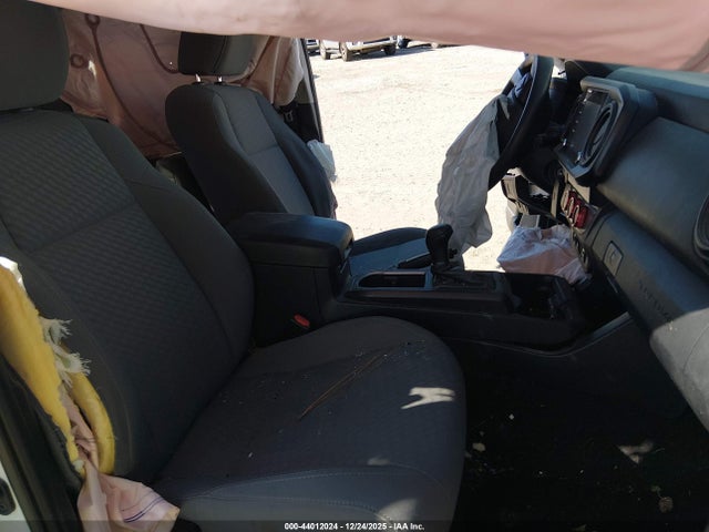 5TFAX5GNXLX185085 Toyota Tacoma Sr