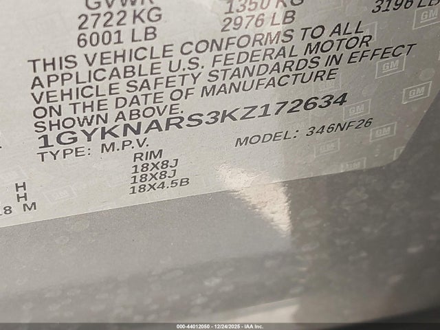 1GYKNARS3KZ172634 Cadillac Xt5 Standard