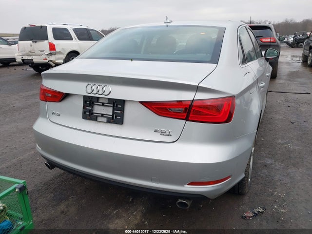 2015 AUDI A3 WAUBFGFF3F1000828 Photo 3