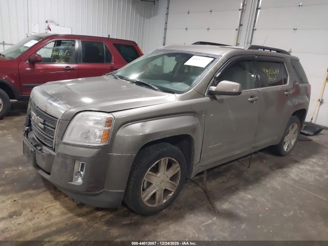 2010 GMC TERRAIN 2CTFLGEY5A6356529 Photo 1