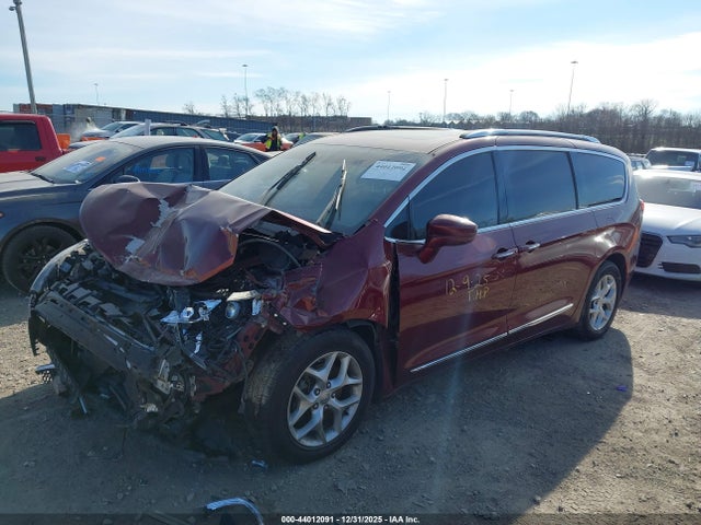 2018 CHRYSLER PACIFICA 2C4RC1EG9JR330236 Photo 1
