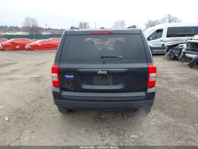 1C4NJPBA3HD140548 Jeep Patriot Sport Fwd