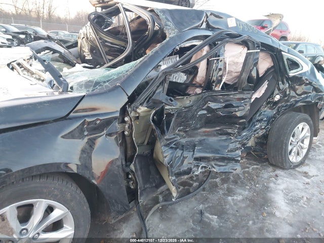 Продажа на аукционе авто 2022 Chevrolet Malibu Fwd Lt, vin: 1G1ZD5ST9NF142134, номер лота: 44012107