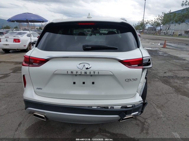 Aukcja sprzedaży 2021 Infiniti Qx50 Luxe Awd, vin: 3PCAJ5BB6MF111883, numer aukcji: 44012116