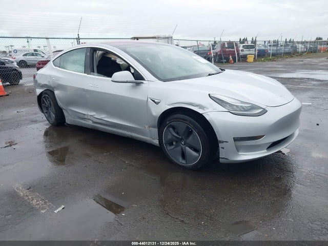 2018 TESLA MODEL 3 5YJ3E1EA0JF004087 Photo 0