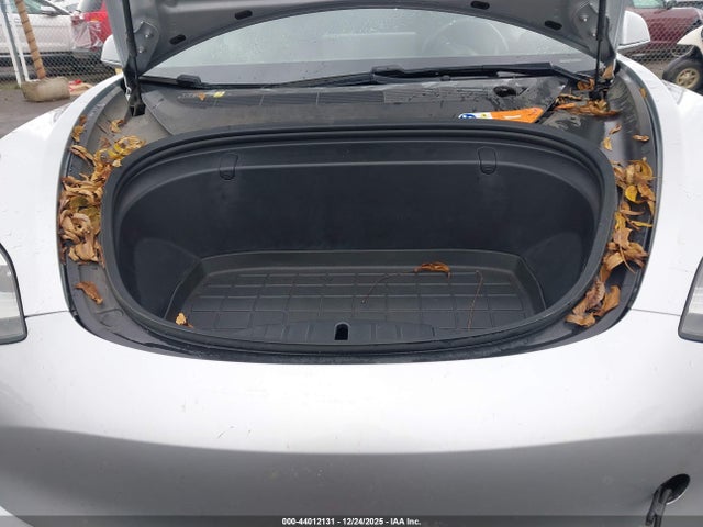 2018 TESLA MODEL 3 5YJ3E1EA0JF004087 Photo 9