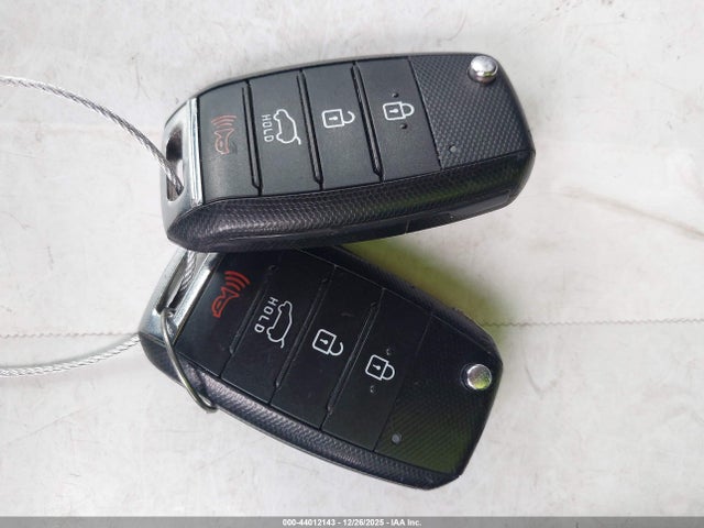 5XYPG4A3XJG339046 KIA Sorento 2.4l L