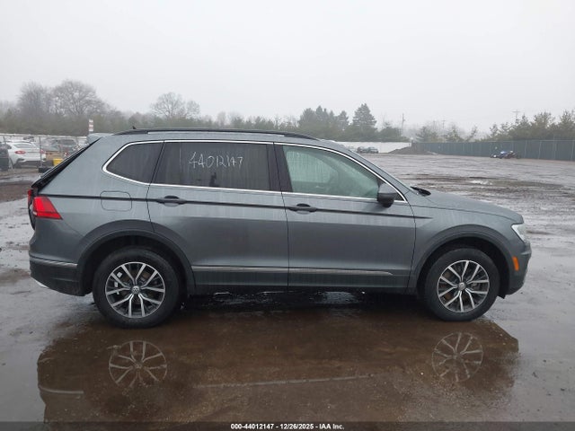 44012147 :رقم المزاد ، 3VV2B7AX7LM011653 vin ، 2020 Volkswagen Tiguan 2.0t Se/2.0t Se R-line Black/2.0t Sel مزاد بيع