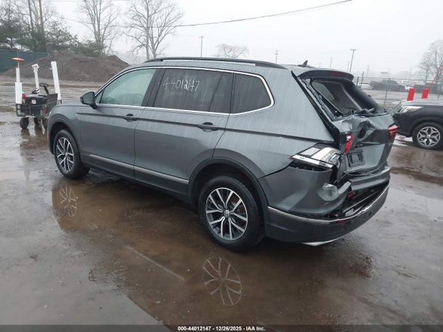 44012147 :رقم المزاد ، 3VV2B7AX7LM011653 vin ، 2020 Volkswagen Tiguan 2.0t Se/2.0t Se R-line Black/2.0t Sel مزاد بيع