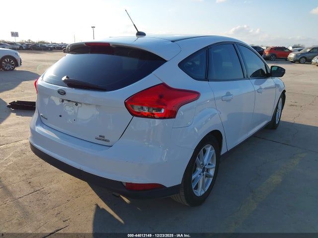 1FADP3K24GL360092 Ford FOCUS SE