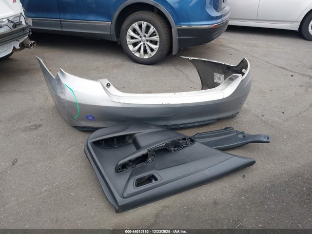 4T1BF1FKXFU496234 Toyota CAMRY SE