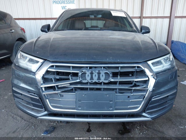 Продаж на аукціоні авто 2018 Audi Q5 2.0t Premium/2.0t Tech Premium, vin: WA1BNAFY4J2105735, номер лоту: 44012172