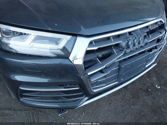 Продаж на аукціоні авто 2018 Audi Q5 2.0t Premium/2.0t Tech Premium, vin: WA1BNAFY4J2105735, номер лоту: 44012172