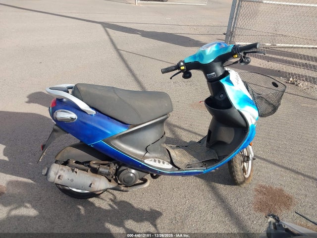 RFVPAP5A7R1135415 Genuine Scooter Co. Buddy 50