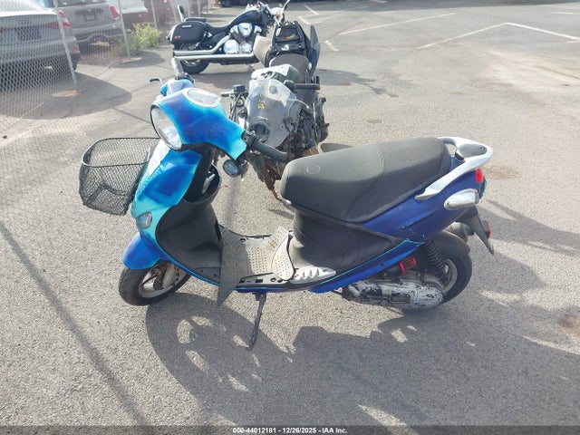 RFVPAP5A7R1135415 Genuine Scooter Co. Buddy 50