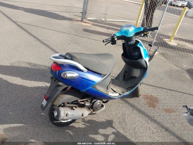 RFVPAP5A7R1135415 Genuine Scooter Co. Buddy 50