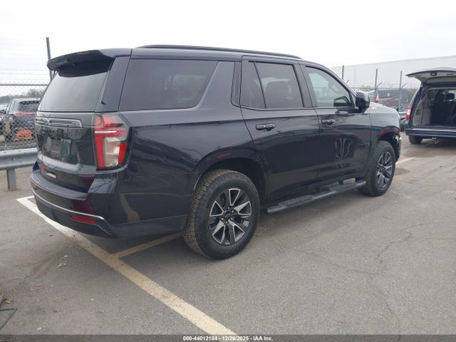 1GNSKPKD1NR301818 Chevrolet Tahoe 4wd Z71