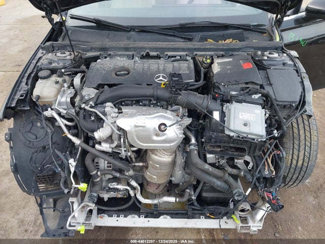 2022 MERCEDES-BENZ A 220 W1K3G4FB0NJ373345 Photo 9