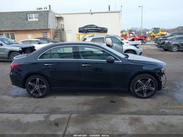 44012207 :رقم المزاد ، W1K3G4FB0NJ373345 vin ، 2022 Mercedes-benz A 220 4matic مزاد بيع