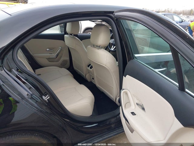 2022 MERCEDES-BENZ A 220 W1K3G4FB0NJ373345 Photo 7