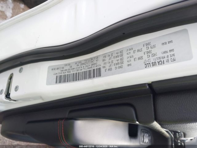 2018 JEEP GRAND CHEROKEE 1C4RJFLG7JC204603 Photo 8