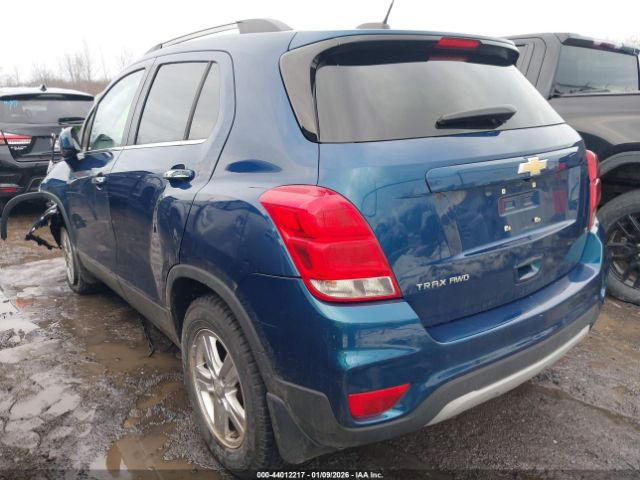 2019 CHEVROLET TRAX 3GNCJPSB4KL241414 Photo 2