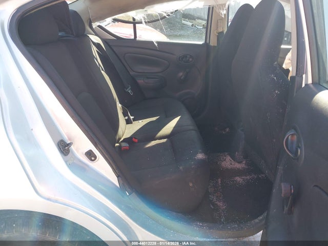 Nissan Versa 1.6 S 2016 3N1CN7AP5GL912657 Image 8