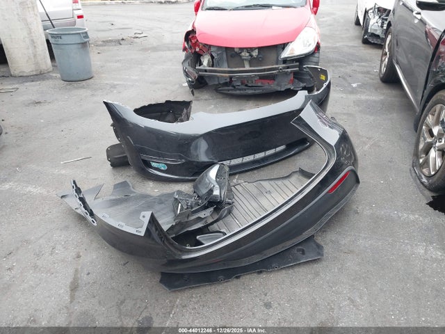 7SAYGAEE5SF216913 Tesla Model Y Long Range Dual Motor All-wheel Drive