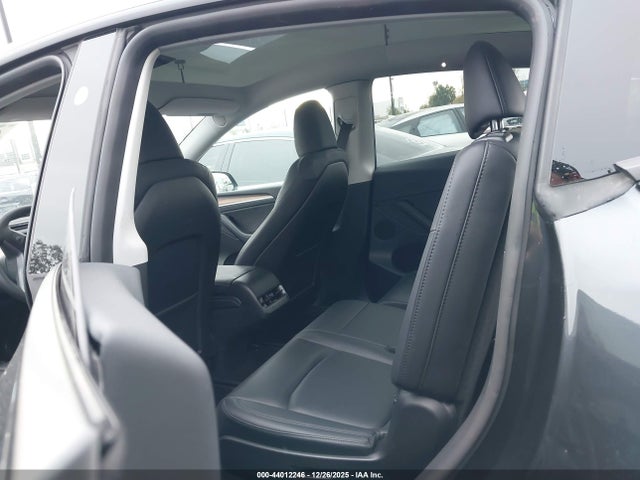 2025 TESLA MODEL Y 7SAYGAEE5SF216913 Photo 7