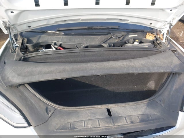 2020 TESLA MODEL X 5YJXCAE2XLF239079 Photo 9