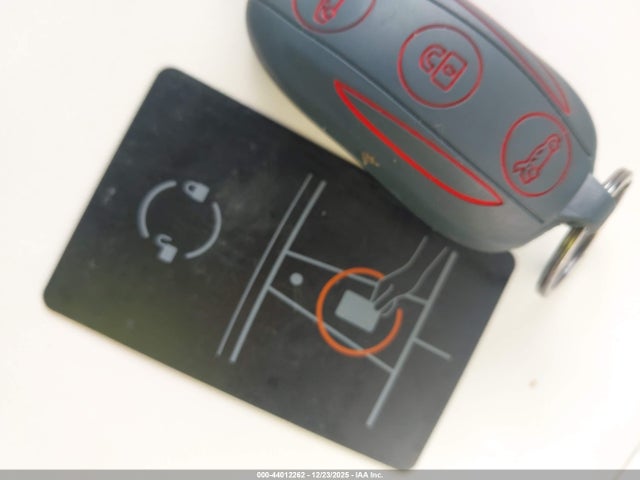 2020 TESLA MODEL X 5YJXCAE2XLF239079 Photo 10