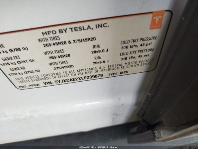 2020 TESLA MODEL X 5YJXCAE2XLF239079 Photo 8