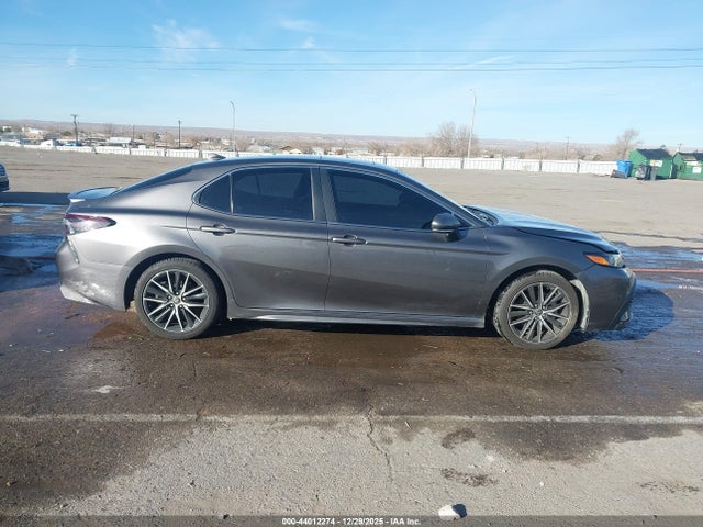 4T1G11AK9MU573278 Toyota CAMRY SE