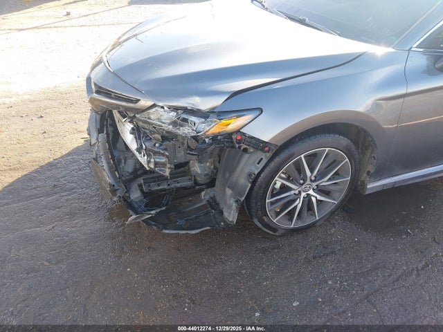 4T1G11AK9MU573278 Toyota CAMRY SE