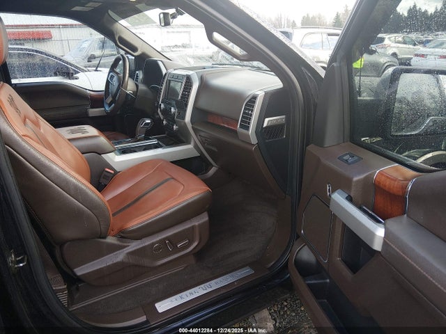 Ford F-150 King Ranch 2018 1FTFW1E15JFE46689 Image 17