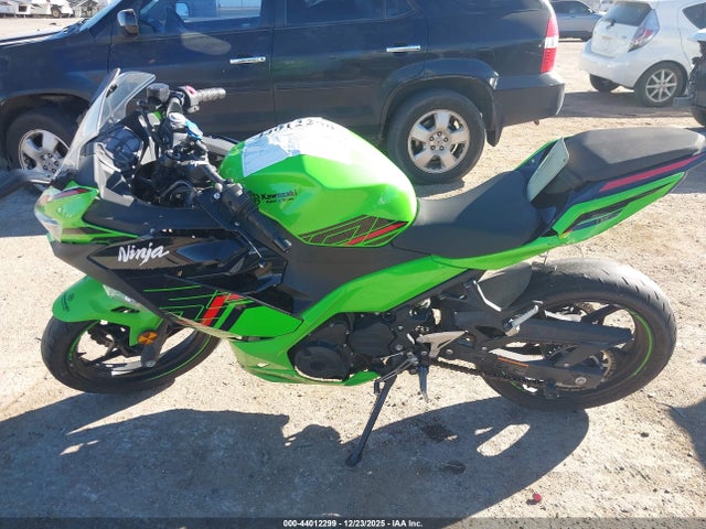 Kawasaki EX400 2023 JKAEXKG13PDAR7903 Image 13